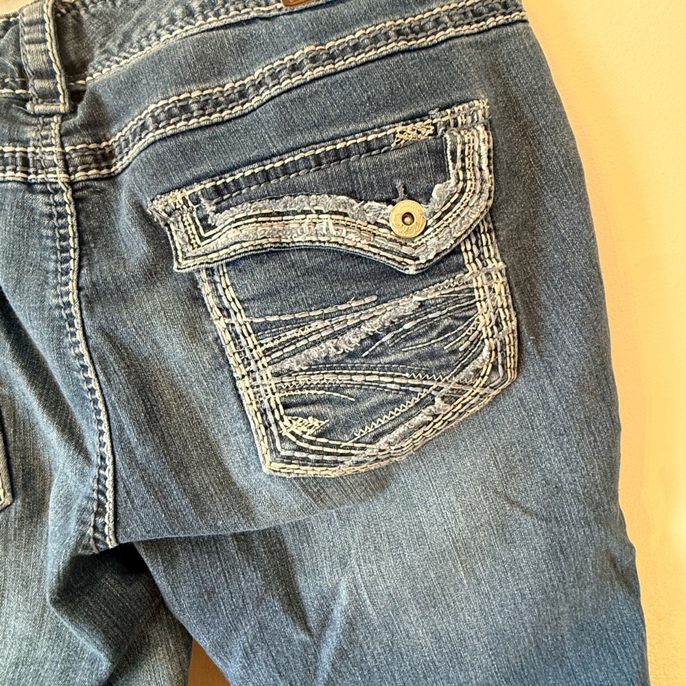 Maurices Heavy Stitch Bootcut Jeans with embroidered pockets - Picture 3 of 6
